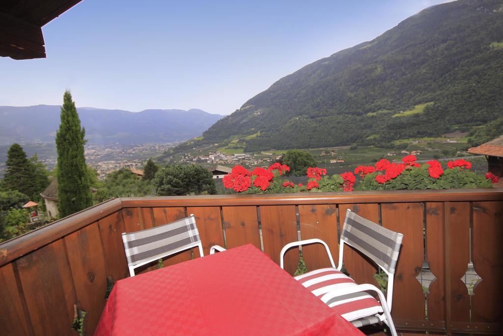 Apartments Gasserhof Lagundo Pokoj fotografie